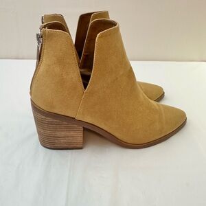 Womens Tan Suede V Cut Ankle Boots Block Heel Zipper Side Pointed Toe